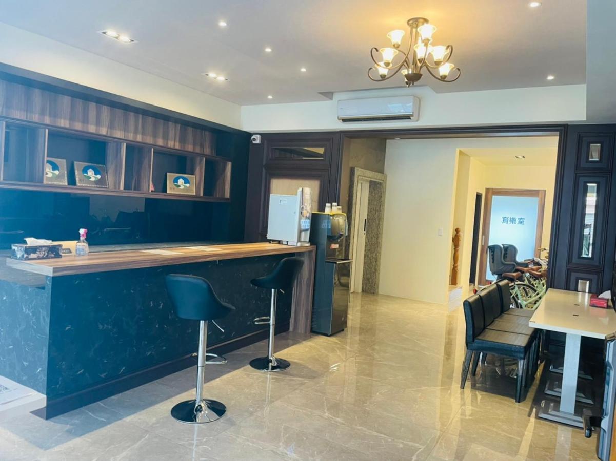 Golden Homestay Taitung Экстерьер фото