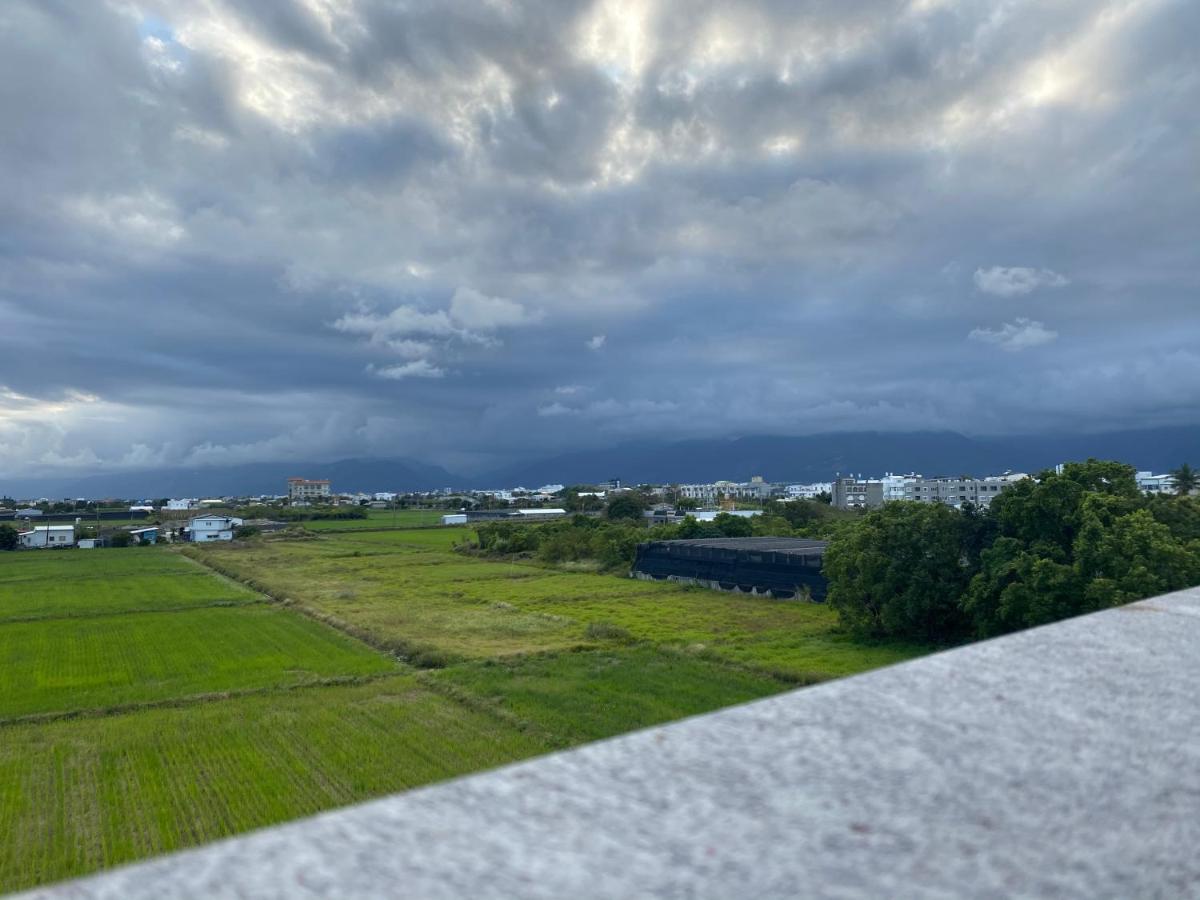 Golden Homestay Taitung Экстерьер фото